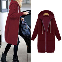 Stylish Winter Sweatshirt With Zip Pocket
