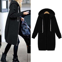 Stylish Winter Sweatshirt With Zip Pocket