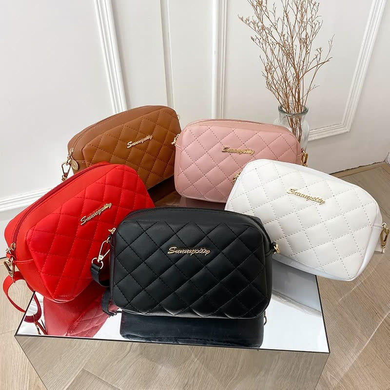 Stylish Women&#39;s Handbag With Versatile Design