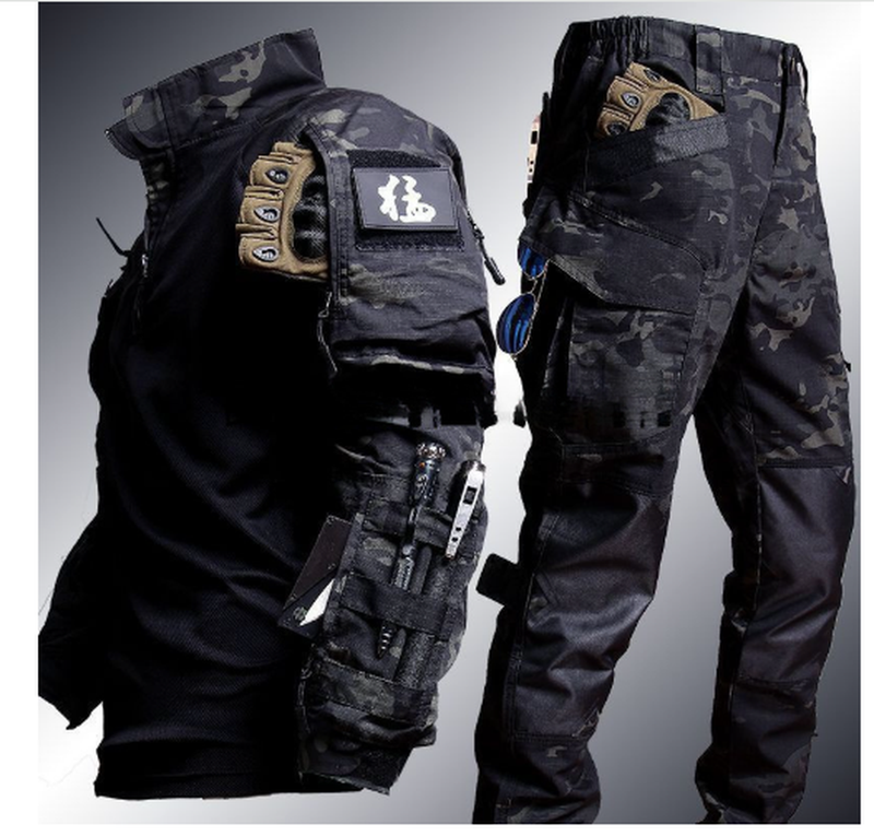 Tactical Outdoor Two-Piece Set for Extreme Conditions
