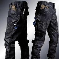 Tactical Outdoor Two-Piece Set for Extreme Conditions
