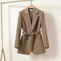 Tailored Women&#39;s Blazer With Belt And Flap Pockets