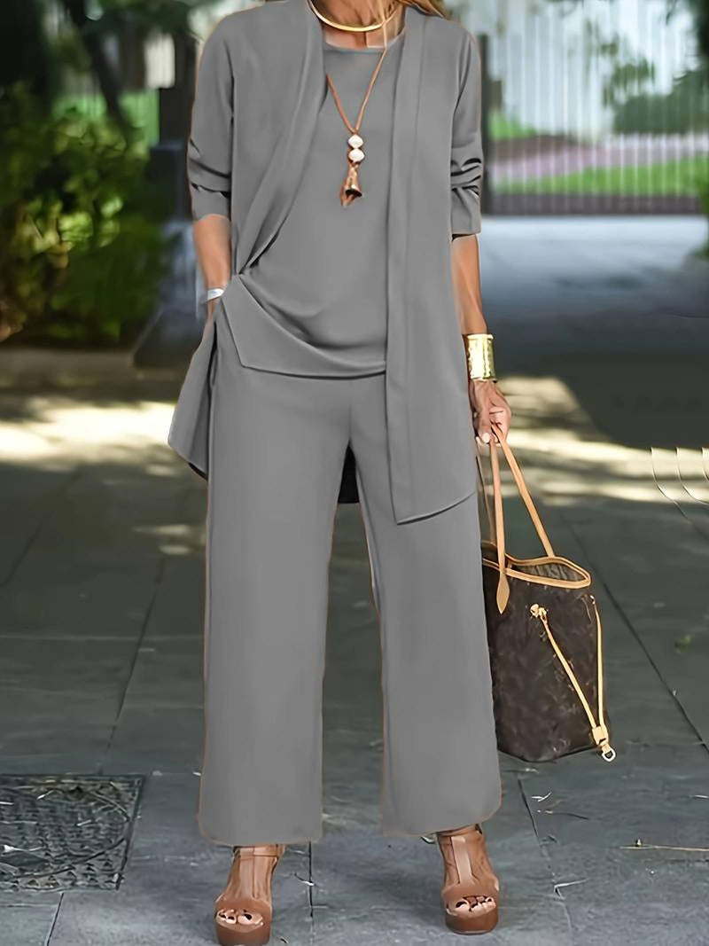 Three-Piece Women&#39;s Comfort And Style Set