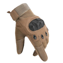 Touchscreen-Compatible Winter Gloves With Adjustable Cuff