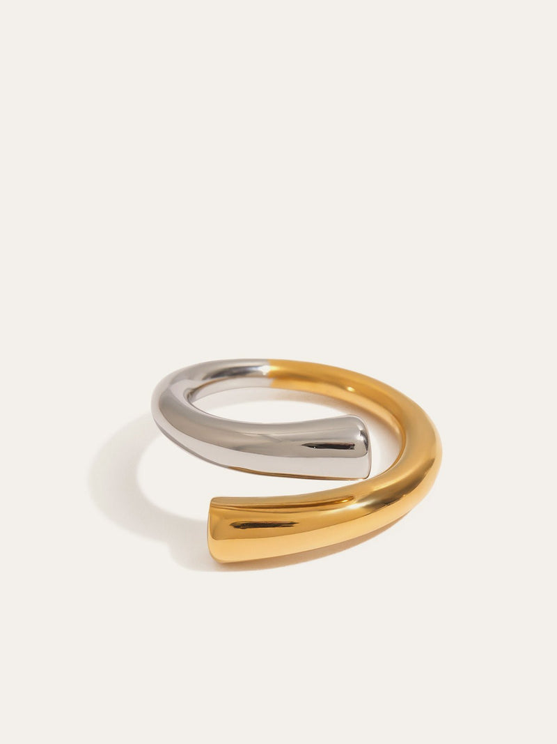 Two Tone Curve Ring