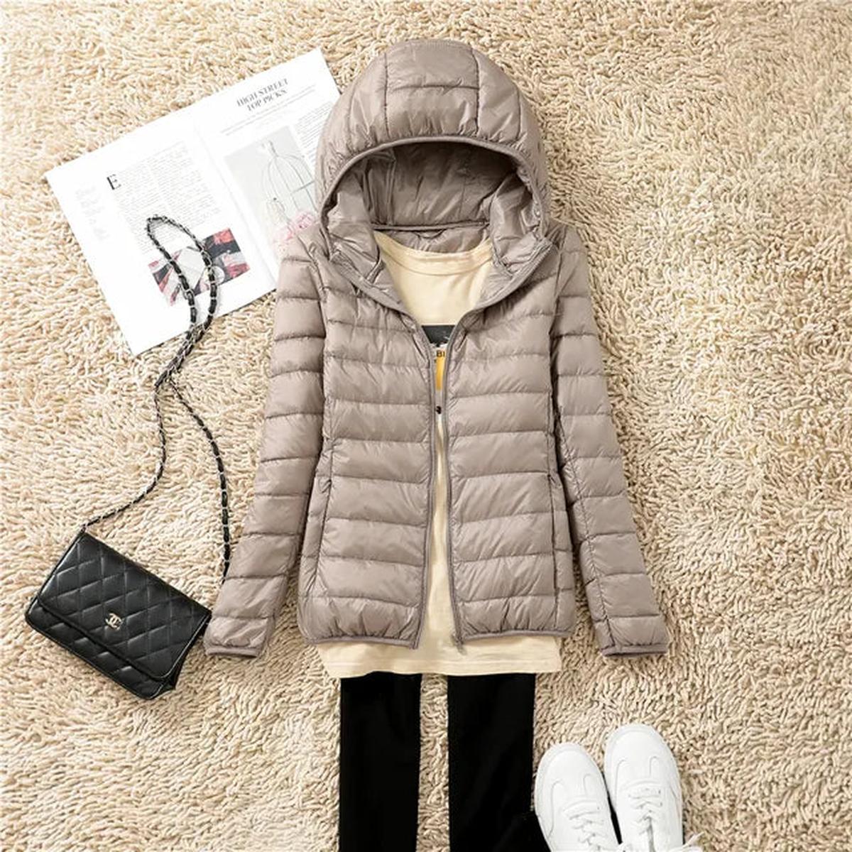 Khaki-colored / S