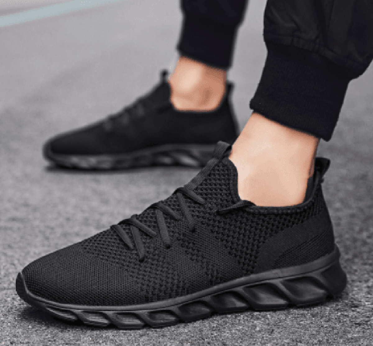 black / 11