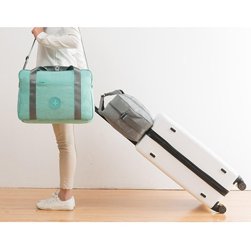 Universal Hand Luggage Bag With Water-Resistant Design And Organised Compartments