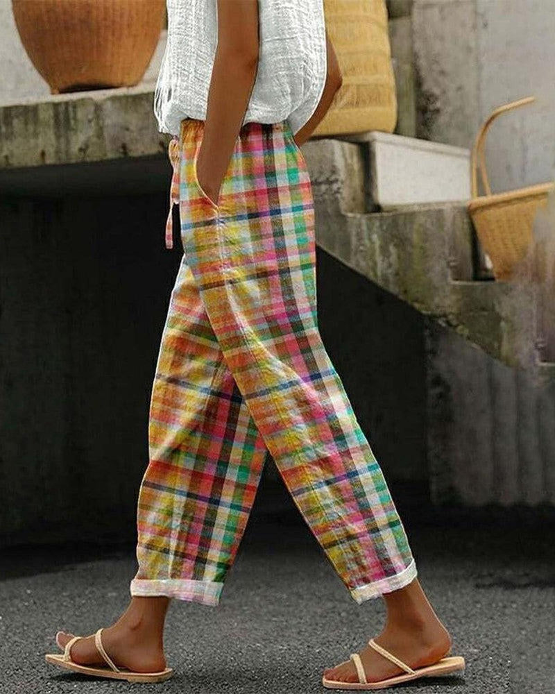 Vintage Check Trousers With Mid-Rise Waist And Pockets