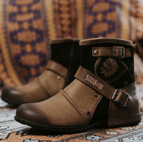 Vintage-Inspired Men&#39;s Leather Boots
