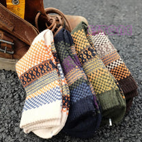Vintage Jacquard Wool Blend Socks Set for Warmth and Comfort