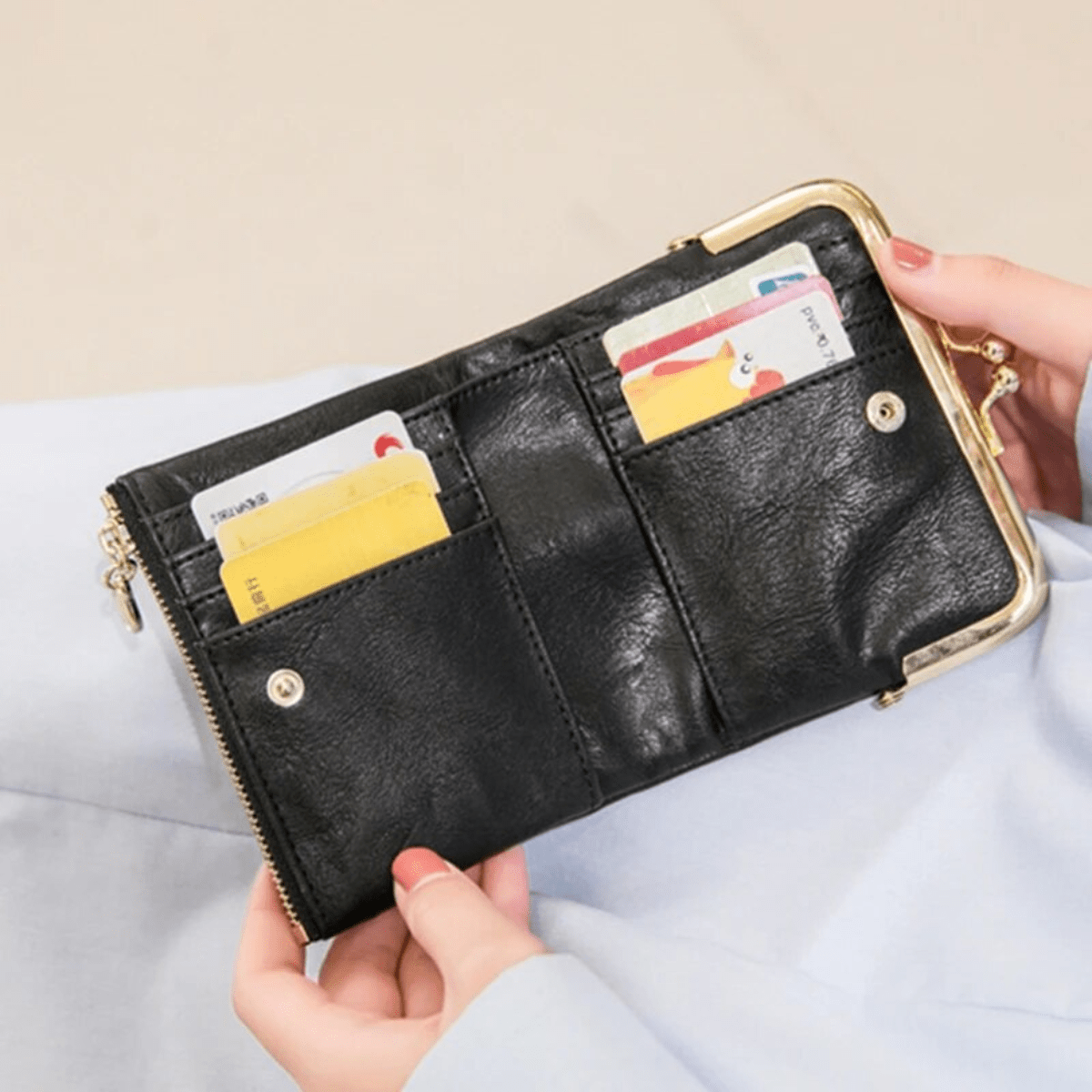 Vintage Kiss Lock Short Wallet PU Leather Bifold