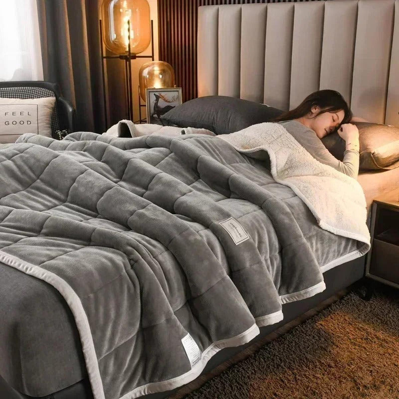 Warm Flannel Coral Fleece Blanket For Autumn And Winter