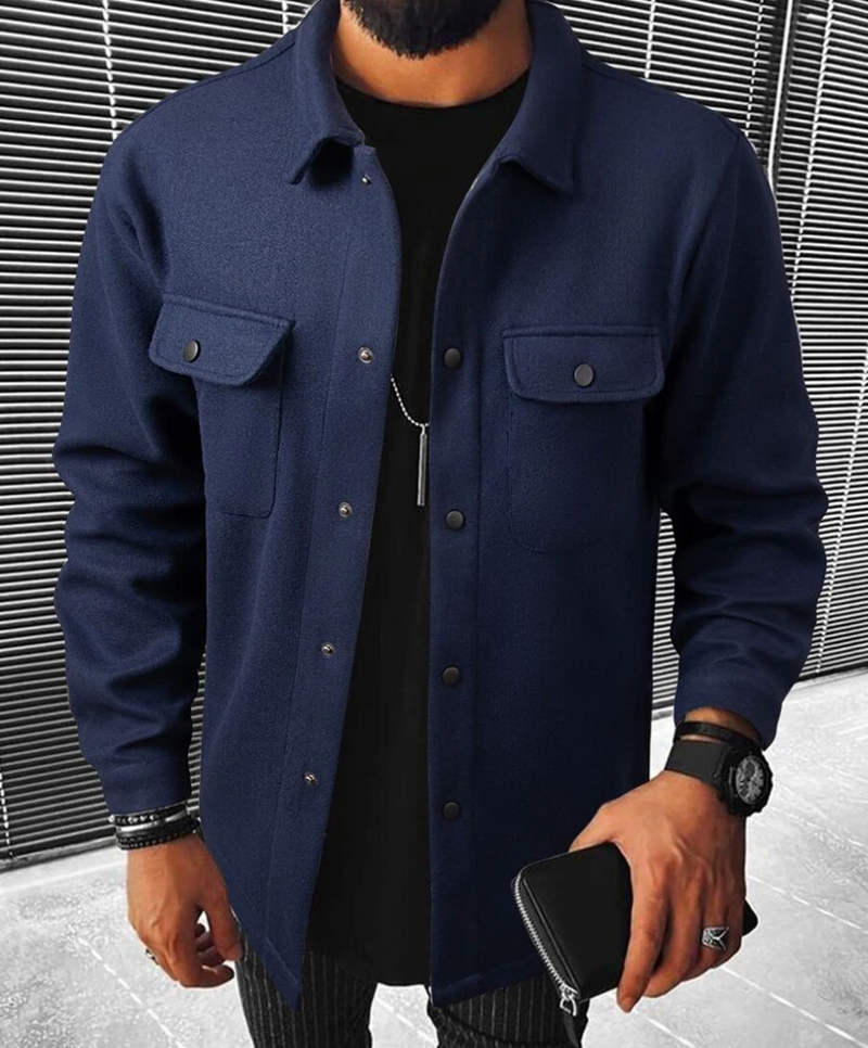 Warm Men&#39;s Shirt With Pockets For Autumn And Winter