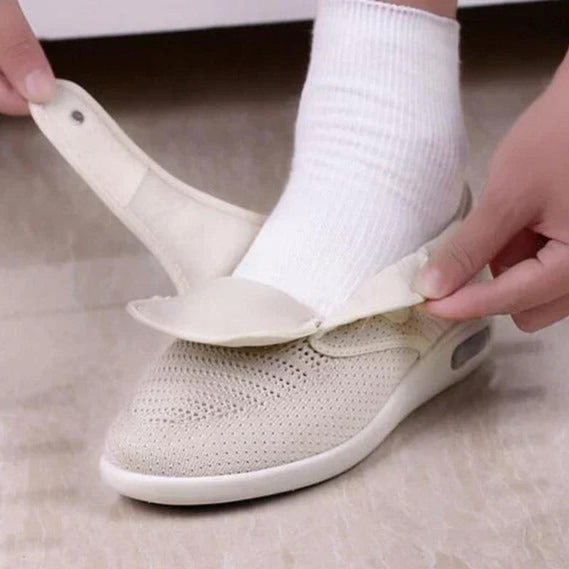 Wide Orthopedic Diabetic Women&#39;s Shoes With Memory Foam