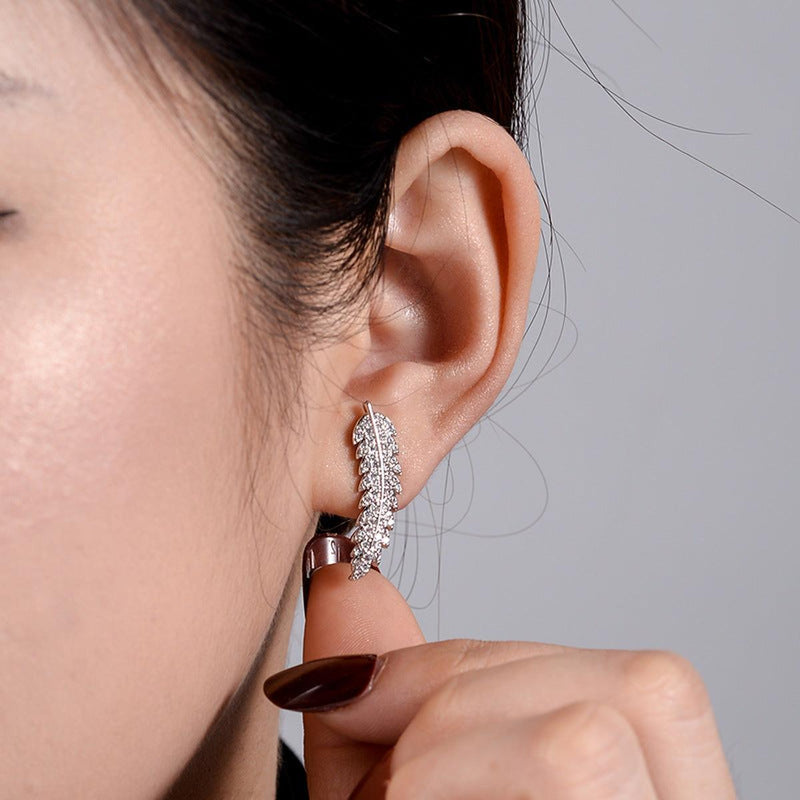 Wing-shaped Earrings
