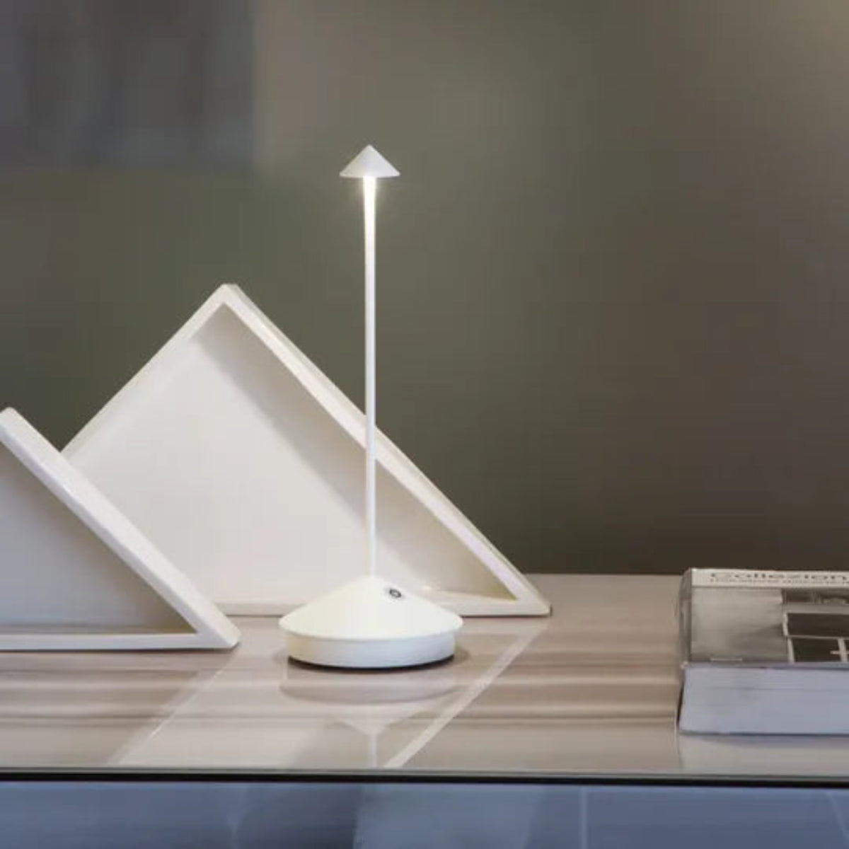 Wireless Dimmable LED Table Lamp - ClarityGlow