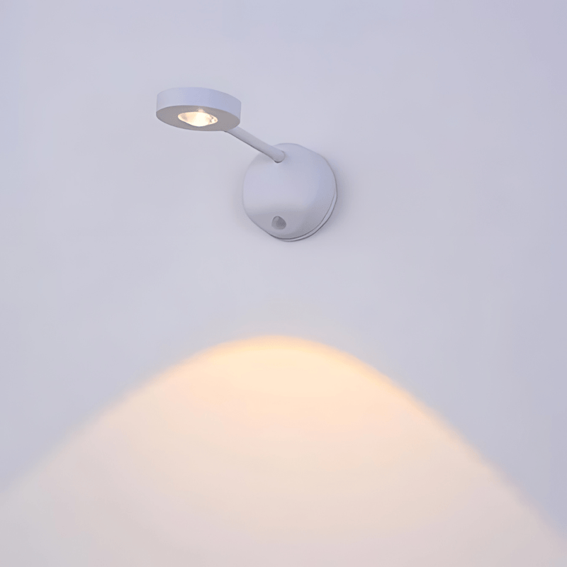 Wireless LED Spotlight With Motion Sensor And 360° Adjustability