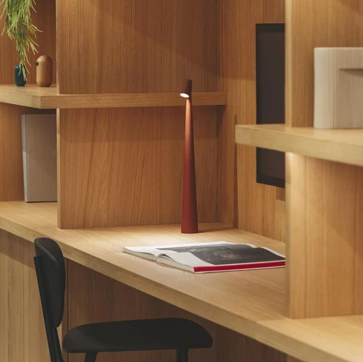 Wireless LED Table Lamp With Touch Dimming