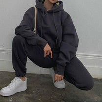 Women&#39;s 2-Piece Tracksuit With High-Waisted Pants And Jacket