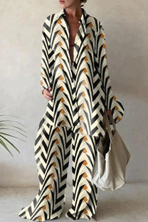 Women&#39;s Abstract Print Relaxed Fit Two-Piece Set
