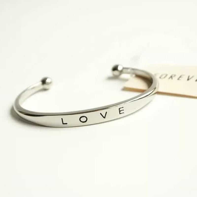 Women&#39;s Adjustable Elegant Bracelet