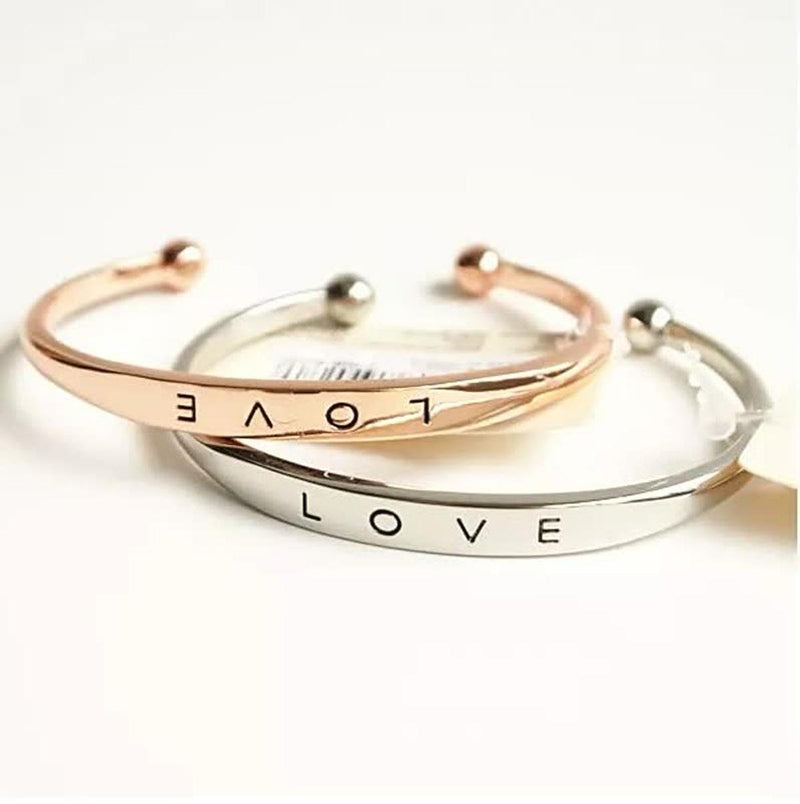 Women&#39;s Adjustable Elegant Bracelet