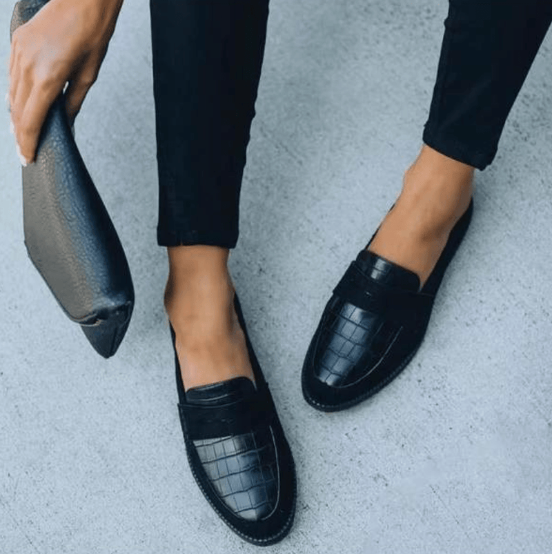 Women&#39;s Black Leather Slip-On Shoes