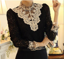 Women&#39;s Blouse With Autumn Embroidery And Lace Appliqués