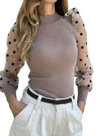 Women&#39;s Blouse With Pull-On Closure