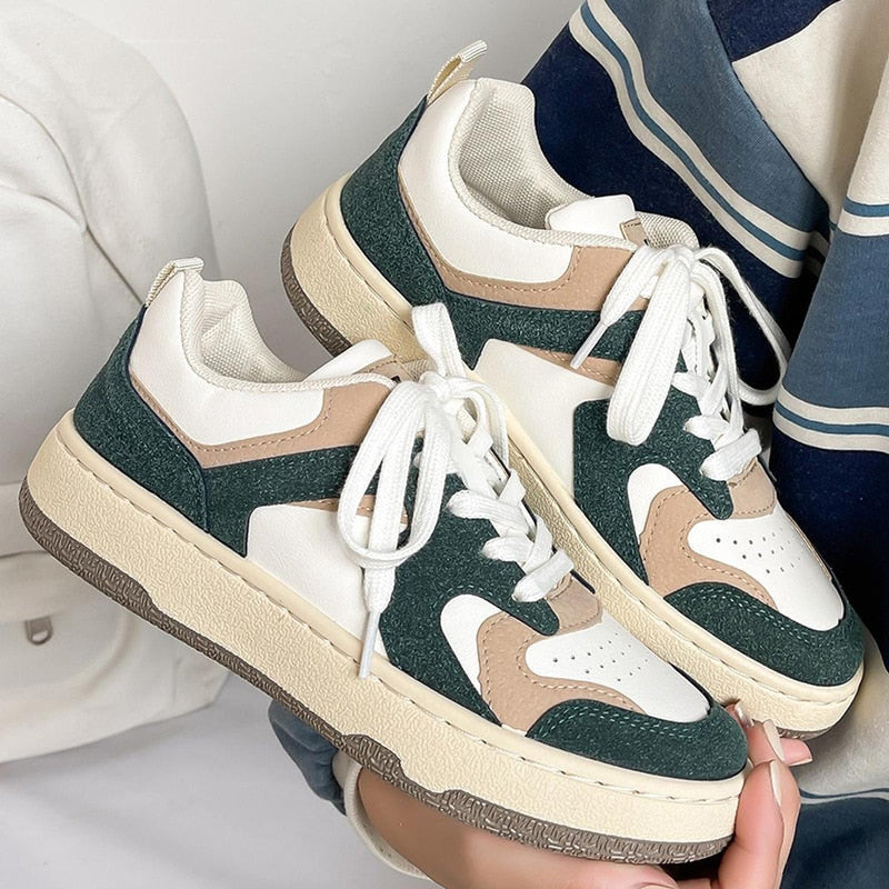 Women&#39;s Breathable Fashion Sneakers