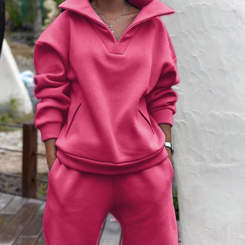 Women&#39;s Breathable Tracksuit With Elastic Waistband