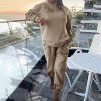 Women&#39;s Breathable Tracksuit With Elastic Waistband And Pockets
