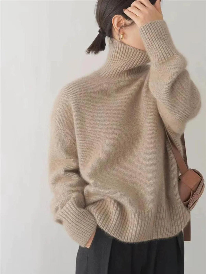 Women&#39;s Cashmere Turtleneck Sweater