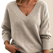 Women&#39;s Cashmere V-Neck Sweater for Ultimate Comfort and Style