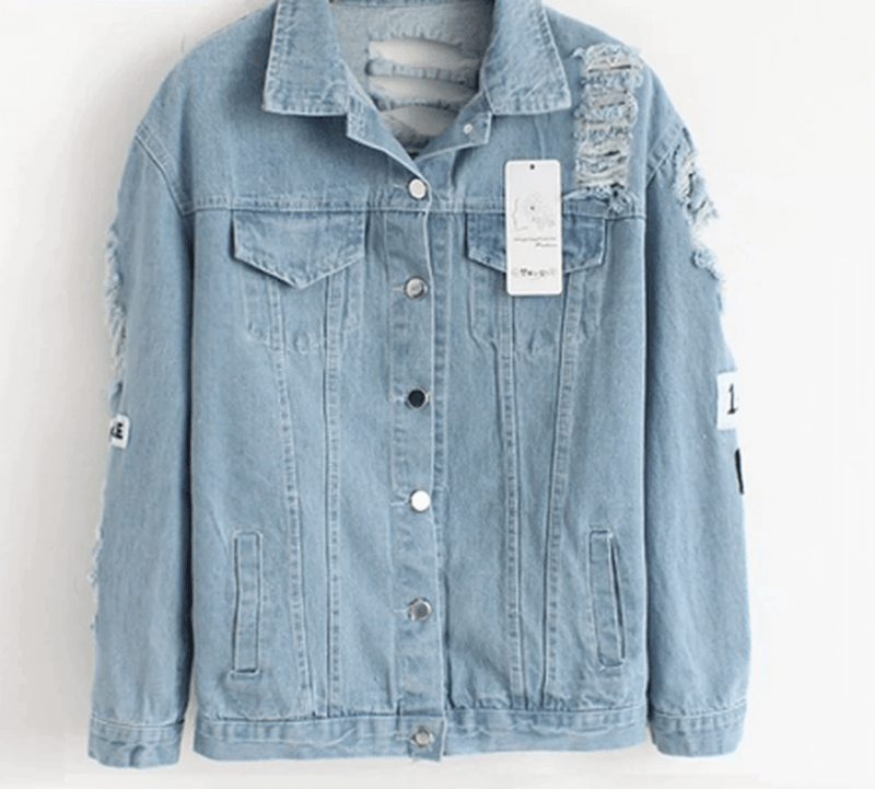 Women&#39;s Classic Denim Jacket With Button Closure And Pockets