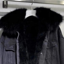 Women&#39;s Classic Fit Denim Jacket