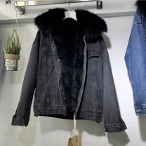 Women&#39;s Classic Fit Denim Jacket