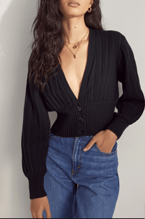 Women&#39;s Classic Pullover Sweater