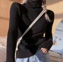 Women&#39;s Classic Pullover Sweater
