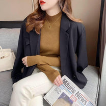 Women&#39;s Elegant Minimalist Pullover Sweater