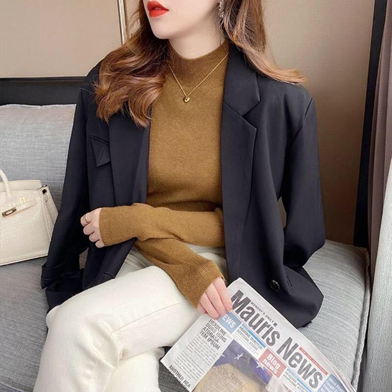 Women&#39;s Elegant Minimalist Pullover Sweater