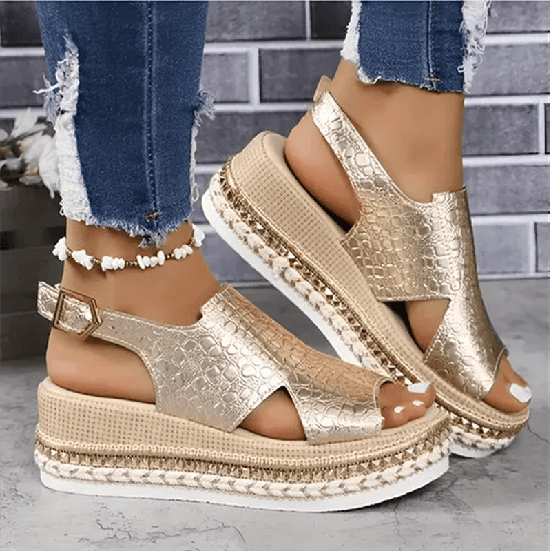 Women&#39;s Elegant Platform Sandals With Adjustable Straps