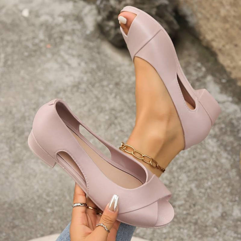 Women&#39;s Elegant T-Strap Sandals With Braided Straps