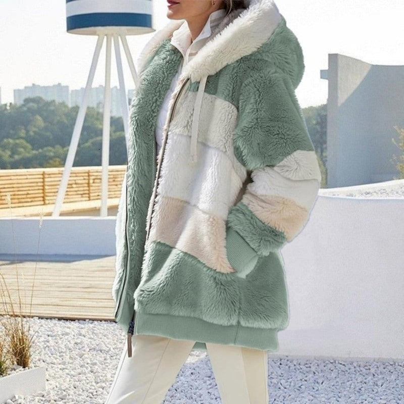 Women&#39;s Fashion Jacket With Premium Fabric Blend