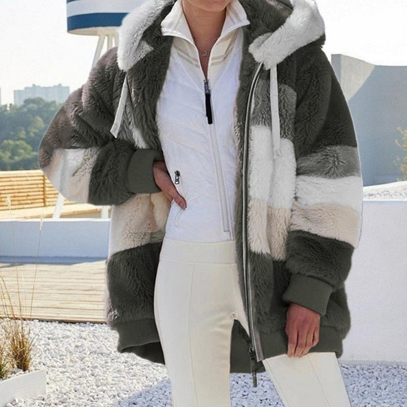 Women&#39;s Fashion Jacket With Premium Fabric Blend