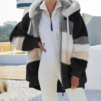 Women&#39;s Fashion Jacket With Premium Fabric Blend