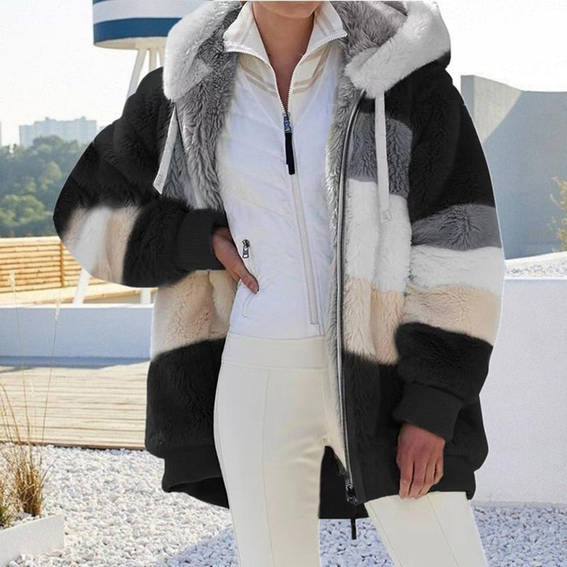 Women&#39;s Fashion Jacket With Premium Fabric Blend