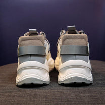 Women&#39;s Fashion Sneakers With Comfortable Fit