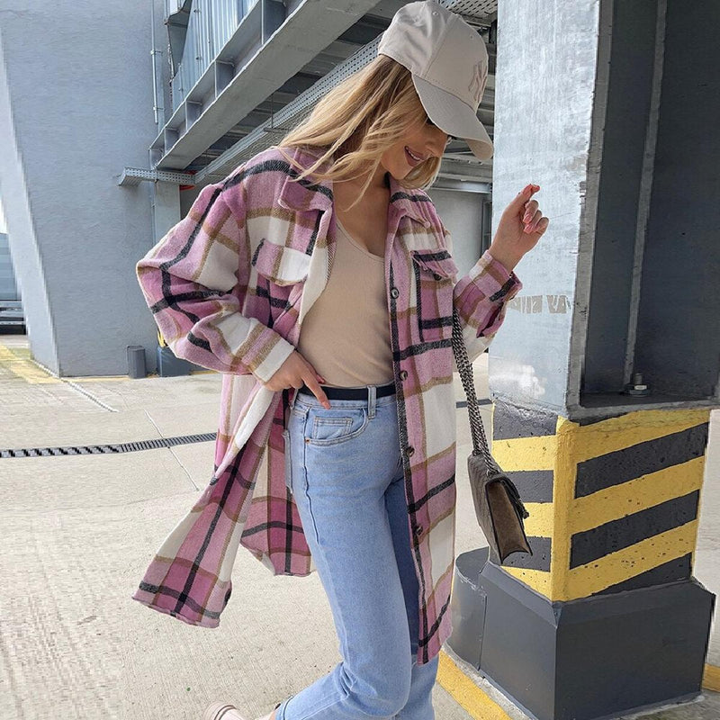 Women&#39;s Fashionable Jacket With Practical Pockets